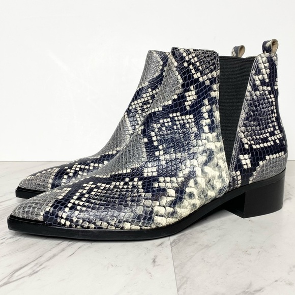 New! Marc Fisher Yale Snakeskin Bootie 7M - Picture 1 of 11